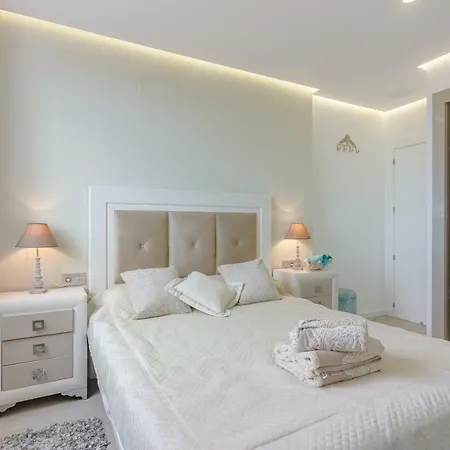 Tasteful And Elegant In Appartamento