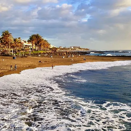 Tasteful And Elegant In Playa Paraiso (Tenerife)